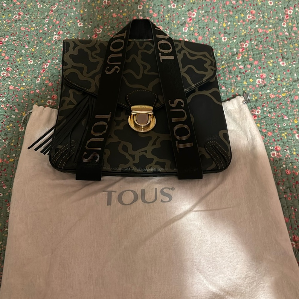 (real) TOUS SQUARE MESSENGER BAG (need gone)